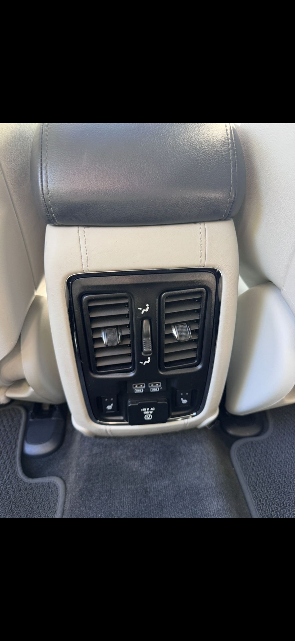 Used 2018 Jeep Grand Cherokee Summit AWD/4WD image 10