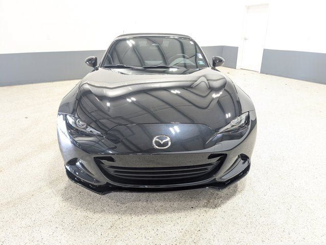 Used 2024 MAZDA MX-5 Miata Club RWD image 8