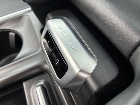 Used 2025 Ford Expedition Tremor image 28