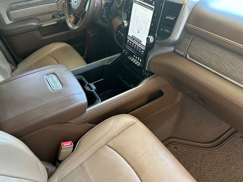 Used 2021 RAM 3500 Limited AWD/4WD image 15