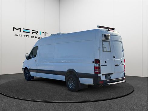 Used 2012 Mercedes-Benz Sprinter 3500 image 7