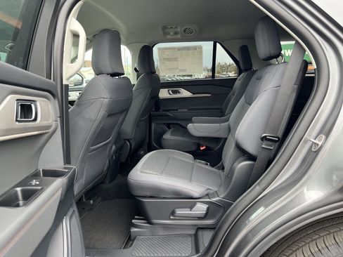 New 2026 Ford Explorer Active AWD/4WD image 37