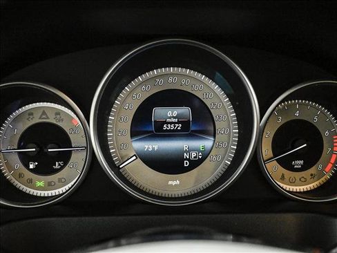 Used 2017 Mercedes-Benz E 400 4MATIC Coupe image 11