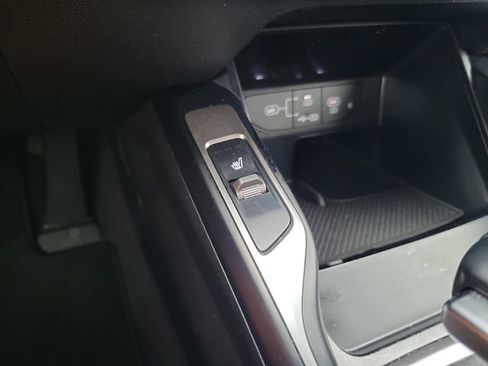 Certified 2024 Kia Sorento S AWD/4WD image 26