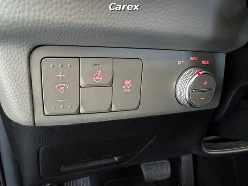 Used 2016 Kia Soul + w/ Primo Package FWD image 32