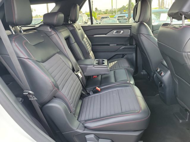 Used 2025 Ford Explorer ST-Line w/ Premium Package RWD image 20