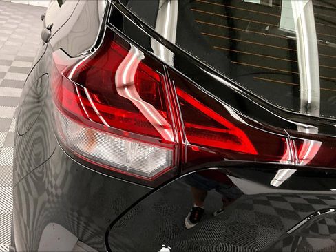 New 2025 Nissan Kicks Play S FWD image 19