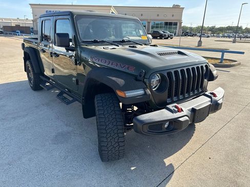 Used 2022 Jeep Gladiator Mojave w/ LED Lighting Group AWD/4WD image 17