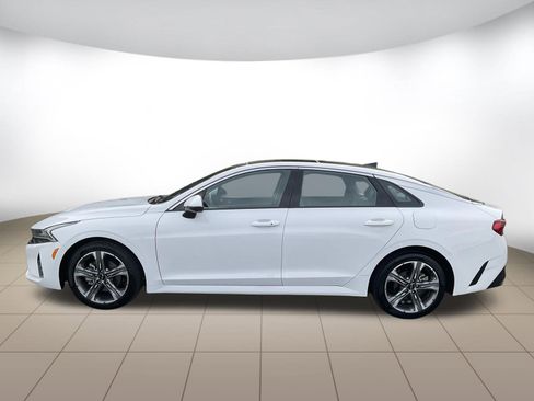 Used 2024 Kia K5 EX w/ EX Premium Package FWD image 4