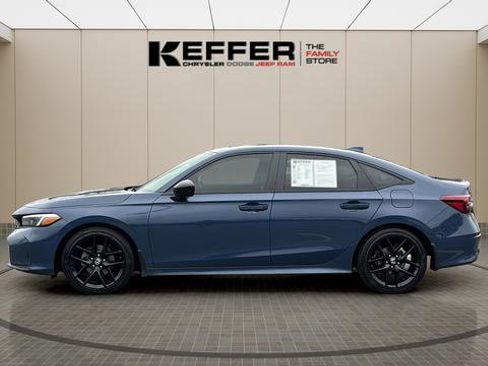 Used 2026 Honda Civic Sport image 2