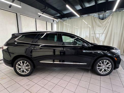 Used 2023 Buick Enclave Premium w/ Experience Buick Package AWD/4WD image 5