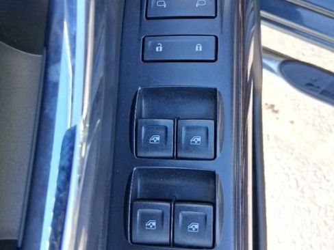 Used 2017 GMC Sierra 2500 SLE w/ SLE Preferred Package image 10