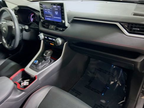 Certified 2022 Toyota RAV4 TRD Off-Road w/ TRD Off-Road Weather Package AWD/4WD image 25