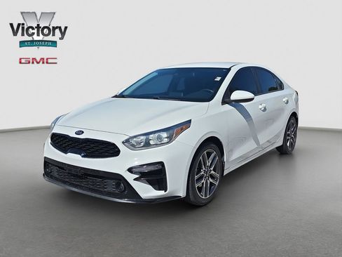 Used 2019 Kia Forte S FWD image 3