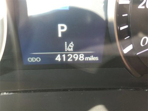 Used 2022 Lexus RX 450h AWD w/ Premium Package image 19