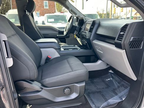 Certified 2018 Ford F150 XL w/ Equipment Group 101A Mid image 18