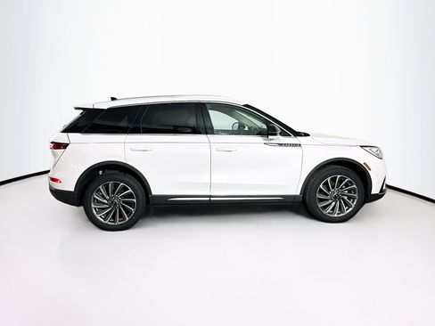 Used 2023 Lincoln Corsair Reserve w/ Equipment Group 201A FWD image 10