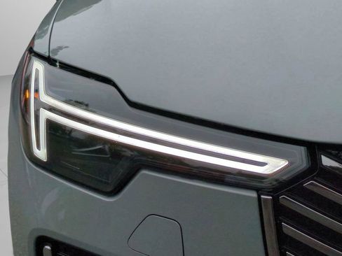 New 2026 Volvo XC90 B6 Plus w/ Protection Package Premier AWD/4WD image 27