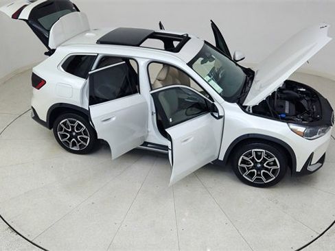 Used 2025 BMW X1 xDrive28i image 78