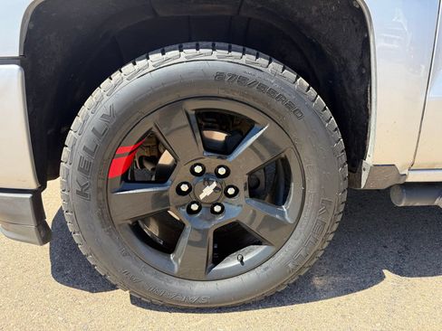Used 2018 Chevrolet Silverado 1500 LTZ Z71 w/ Redline Edition AWD/4WD image 41