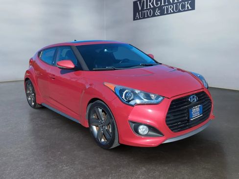 Used 2014 Hyundai Veloster Turbo w/ Turbo Technology Package 04 FWD image 5