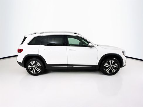 New 2026 Mercedes-Benz GLB 250 GLB 250 image 9