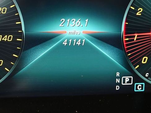 Used 2021 Mercedes-Benz GLC 300 GLC 300 image 17