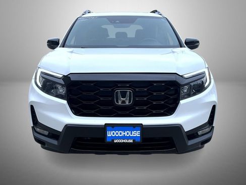 Used 2022 Honda Passport Elite image 2