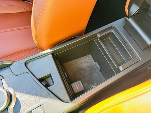 Used 2017 Alfa Romeo Giulia AWD image 22