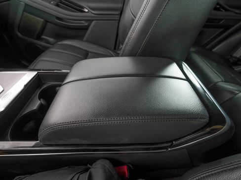 Used 2021 Land Rover Range Rover Evoque SE image 27