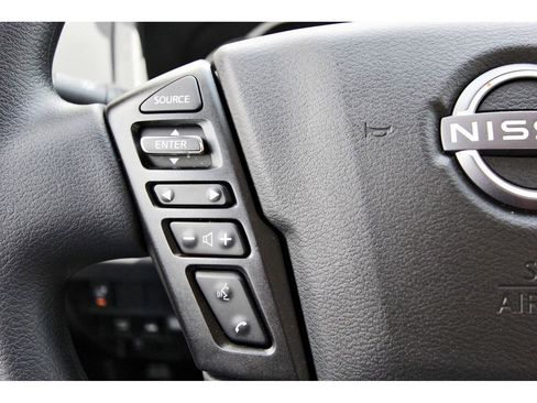 Certified 2024 Nissan Frontier SV w/ Technology Package image 13