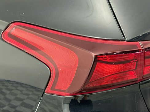 Used 2019 Hyundai Santa Fe SE AWD/4WD image 58