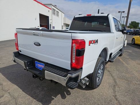 New 2026 Ford F250 Lariat w/ FX4 Off-Road Package AWD/4WD image 11