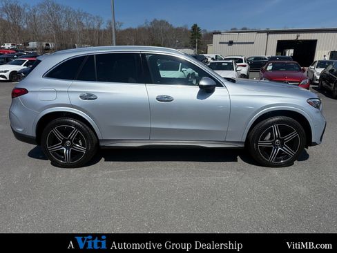 Certified 2024 Mercedes-Benz GLC 300 4MATIC image 9