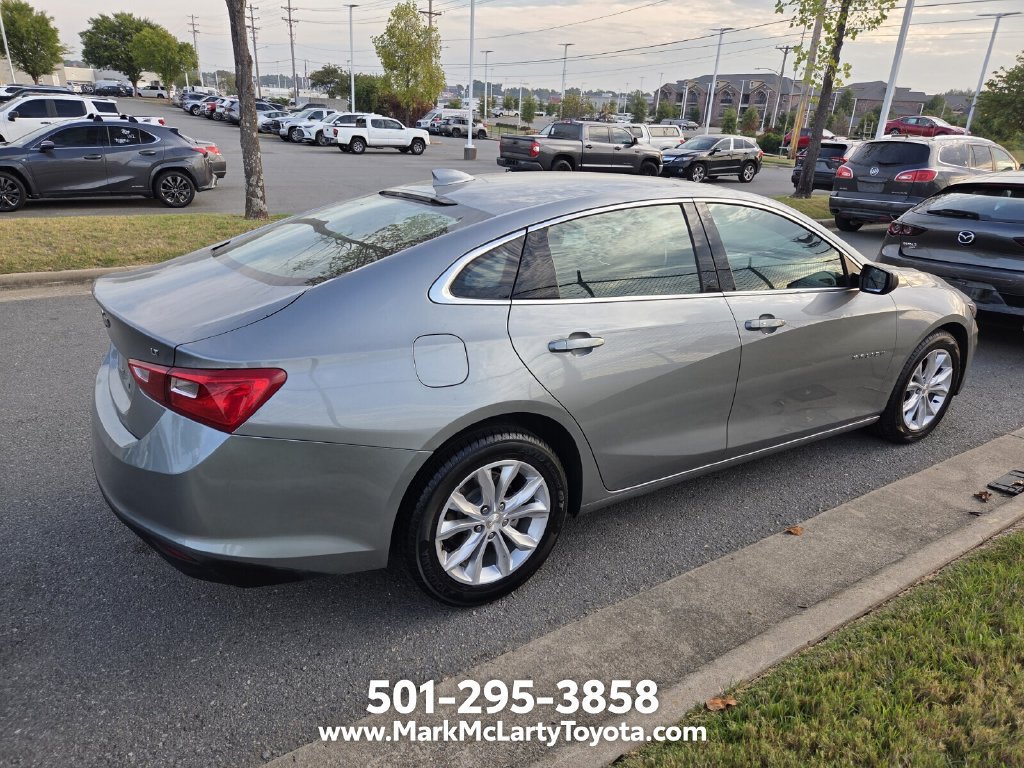 Used 2023 Chevrolet Malibu LT FWD image 3
