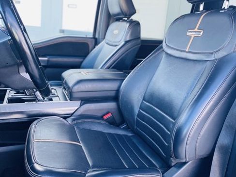 Used 2021 Ford F150 Platinum image 9