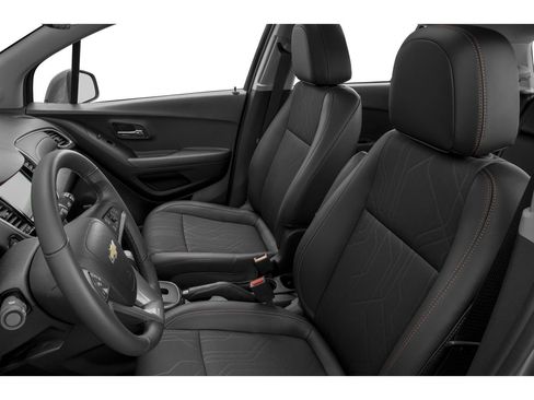 Used 2019 Chevrolet Trax LT w/ LT Convenience Package FWD image 11