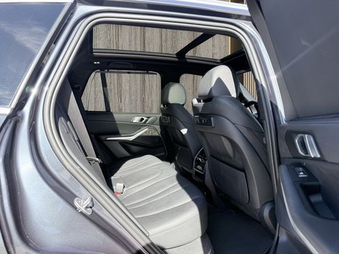 Used 2022 BMW X5 sDrive40i image 39