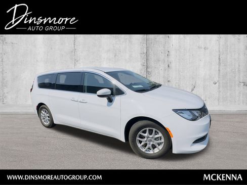 Used 2023 Chrysler Voyager LX image 1