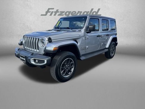 Used 2020 Jeep Wrangler Unlimited Sahara w/ LED Lighting Group image 3