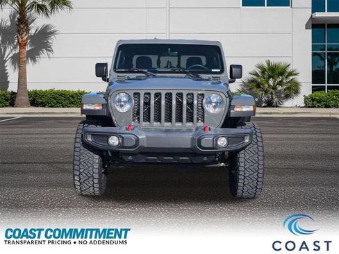 Used 2023 Jeep Gladiator Rubicon w/ Trailer Tow Package AWD/4WD image 2