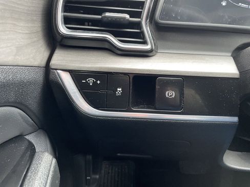Used 2024 Kia Sportage X-Line image 22