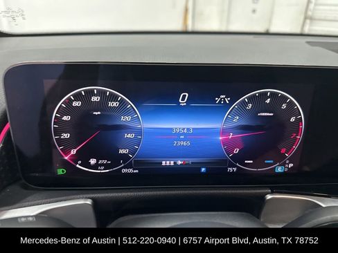 Used 2024 Mercedes-Benz GLB 250 image 12