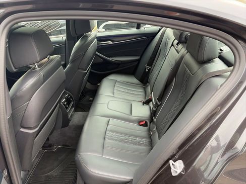 Used 2023 BMW 540i xDrive w/ M Sport Package AWD/4WD image 19