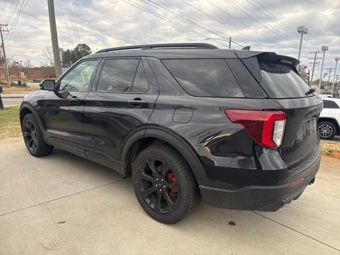 Used 2023 Ford Explorer ST w/ Equipment Group 401A image 8