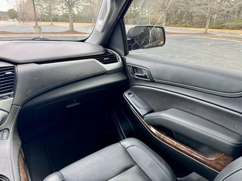 Used 2020 Chevrolet Tahoe LT image 26