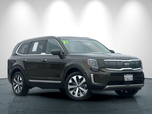 Used 2021 Kia Telluride S image 2