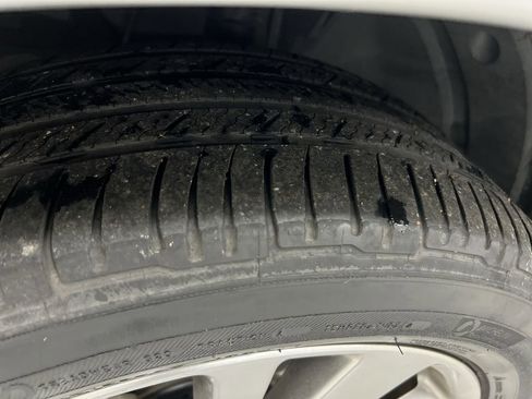 Used 2013 INFINITI JX35 AWD w/ Premium Pkg image 30