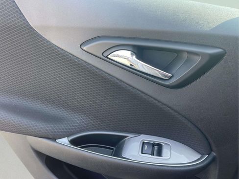 Used 2025 Chevrolet Malibu LT w/ LPO, Floor Liner Package FWD image 12