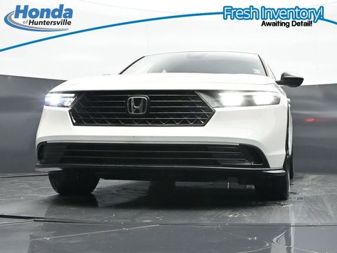 Used 2023 Honda Accord Sport image 28